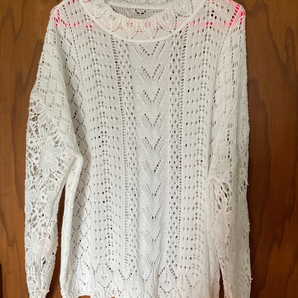 Elegant White Knit Sweater